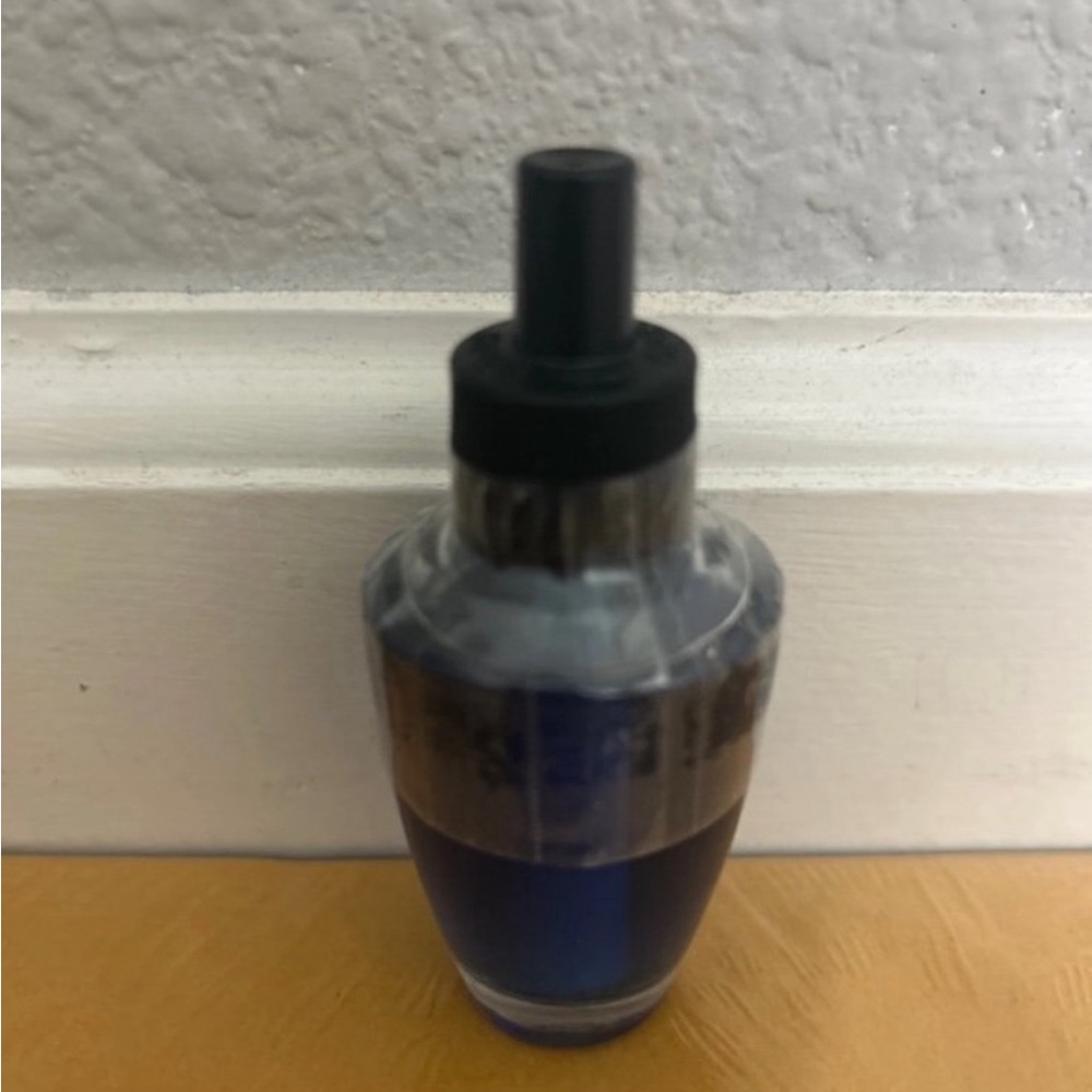 Wallflower refill